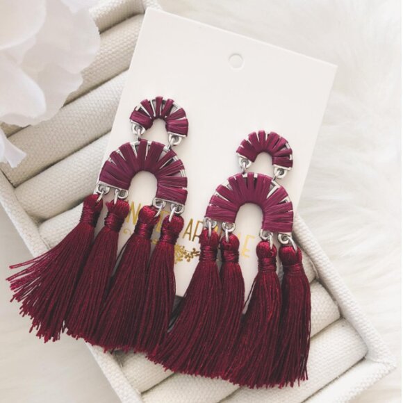 Kinsley Armelle Pavlova Collection Silver Maroon Earrings NWT - Picture 2 of 2